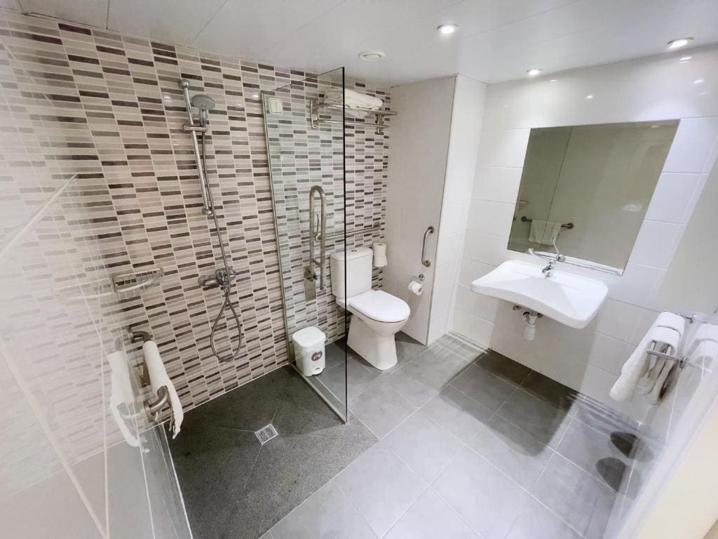Superior Twin Room room - Image 1