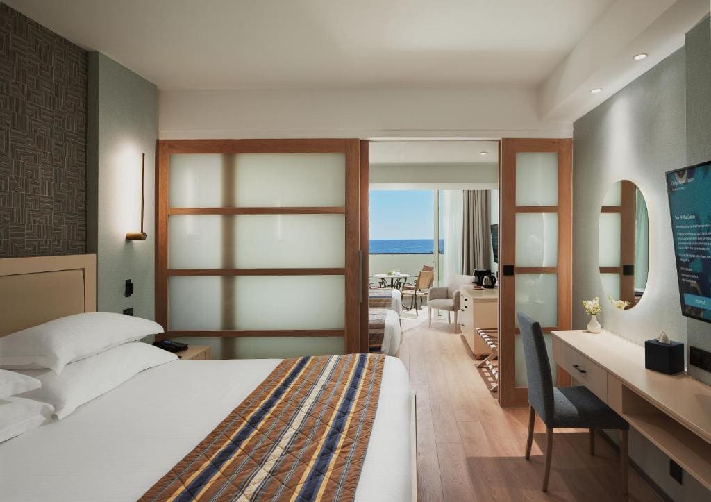 Family Junior Suite Sea View room - Image 2