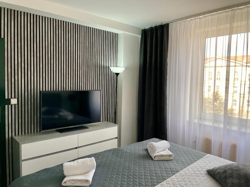 Superior King Suite room - Image 2
