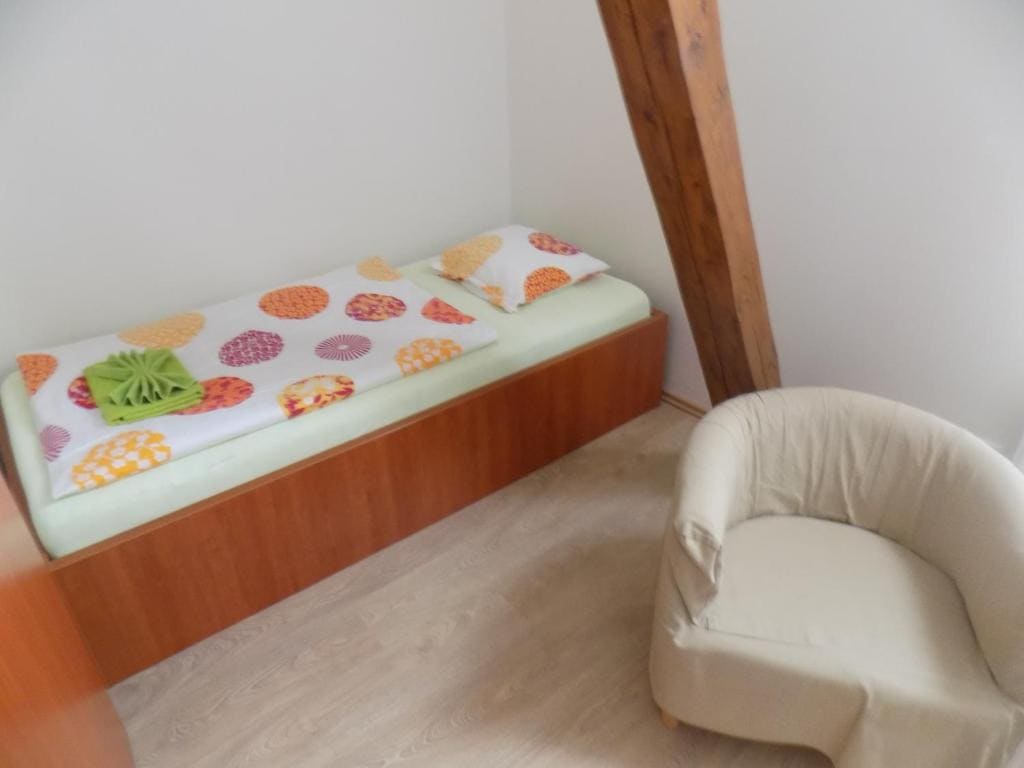 Single Room with Shared Shower and Toilet room - Image 1