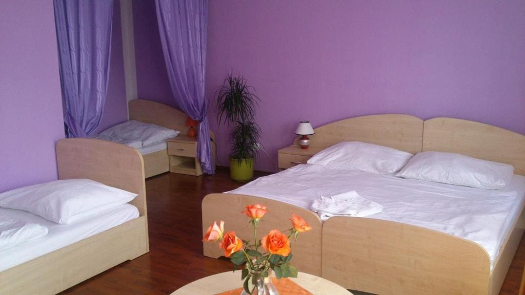 Quadruple Room room - Image 1