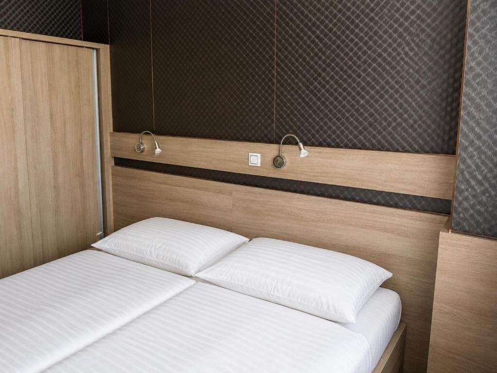 Double Room room - Image 2