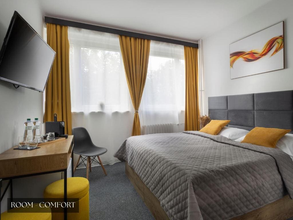 Comfort Double or Twin Room room - Image 2