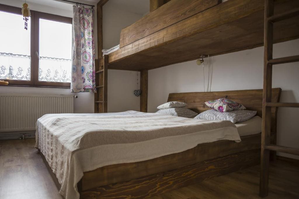 Premium Quadruple Room room - Image 3