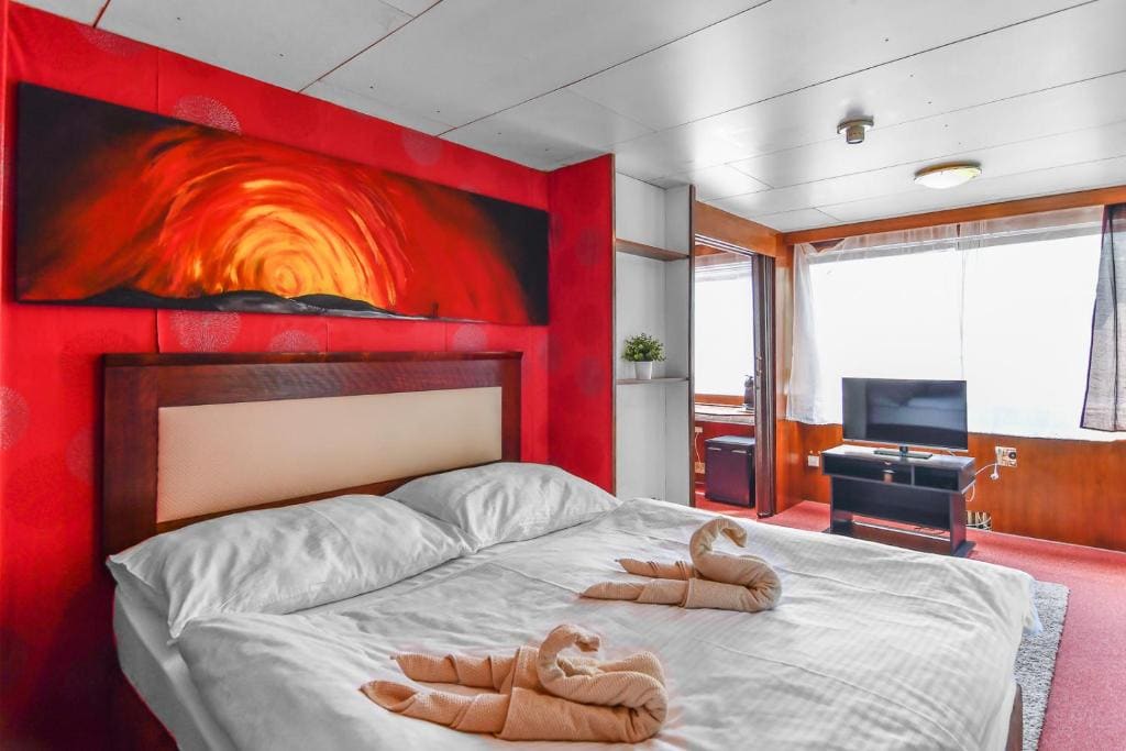 Apartment room - Image 1