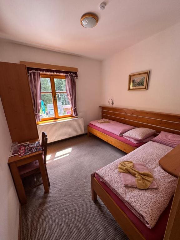 Twin Room room - Image 1