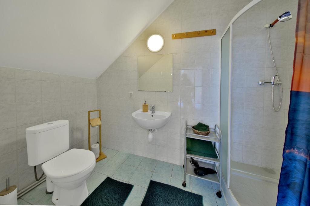 Double Room with Garden View room - Image 3