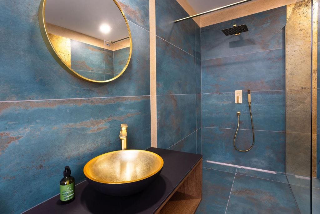 Double or Twin Room with Extra Bed room - Image 3