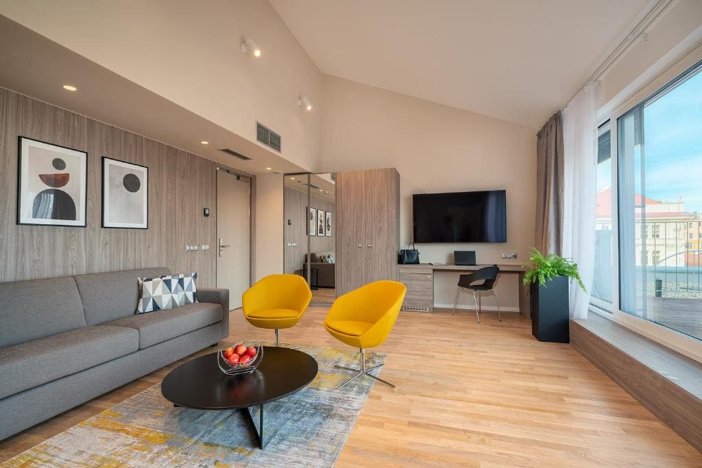Apartment with Terrace room - Image 1