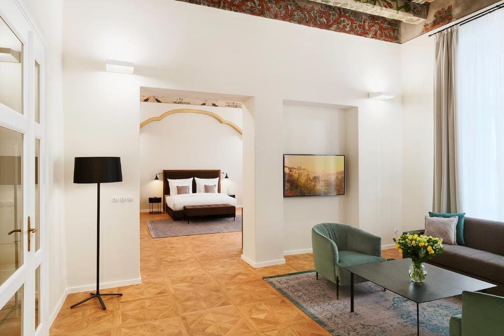 Deluxe Apartment room - Image 3