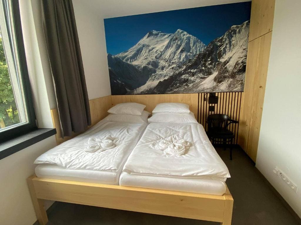 Economy Double Room room - Image 2
