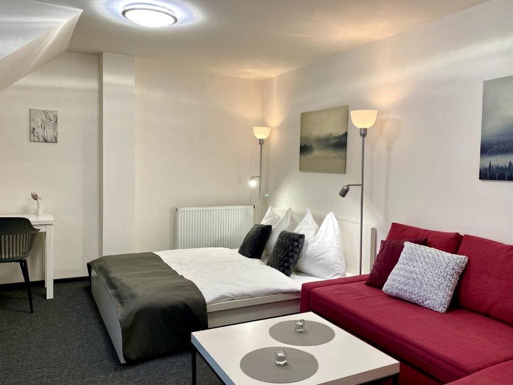 Apartment with Shower room - Image 2