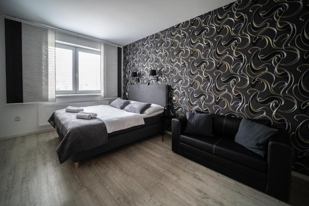 Apartment room - Image 3