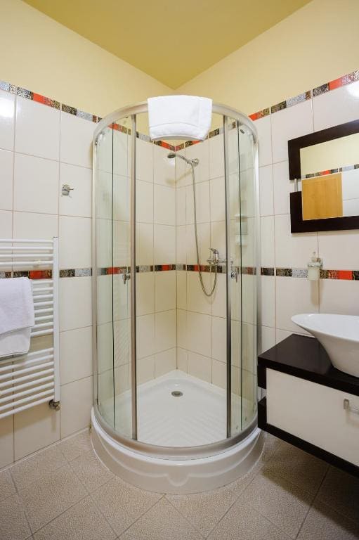 Double or Twin Room room - Image 2