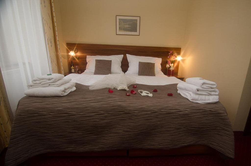 Double or Twin Room room - Image 2