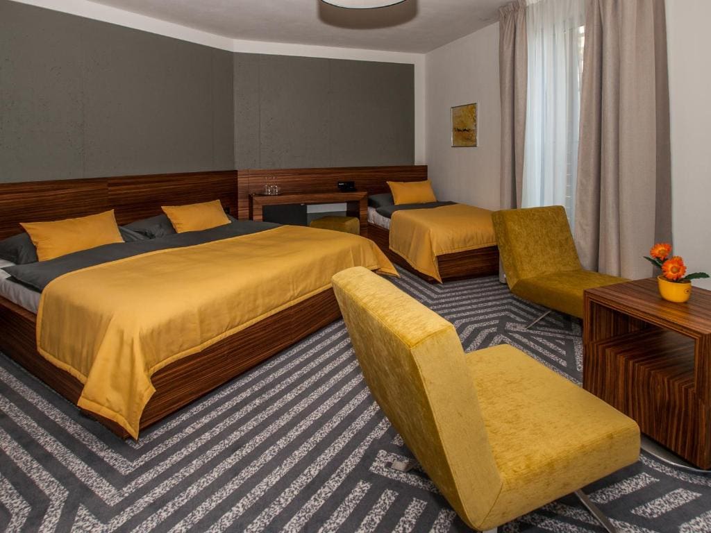 Deluxe Double Room room - Image 1
