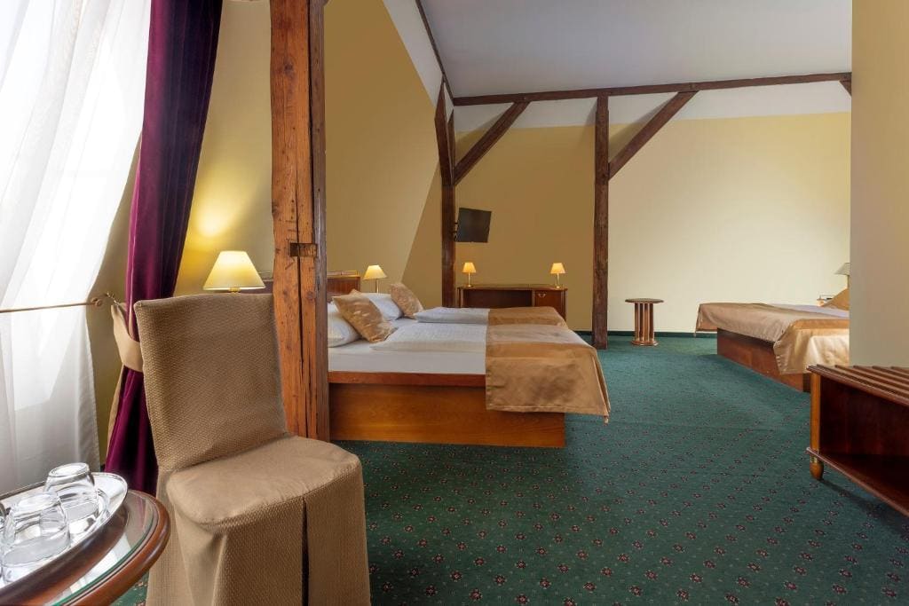 Quadruple Room room - Image 1