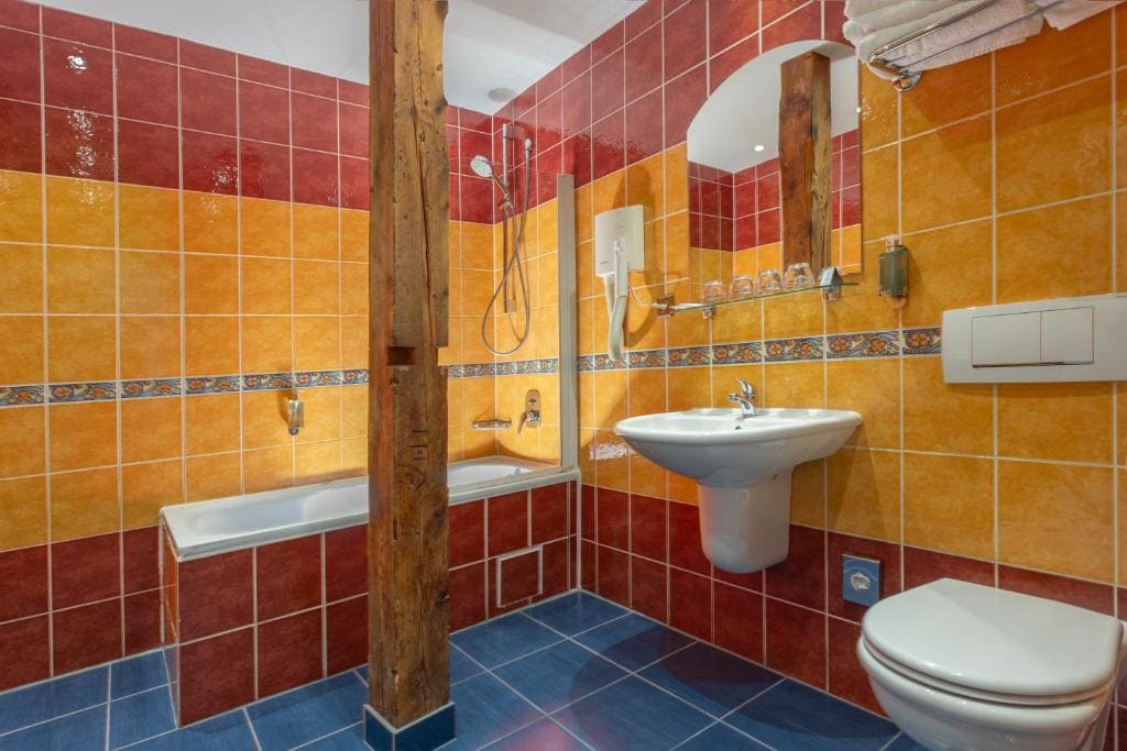 Quadruple Room room - Image 3