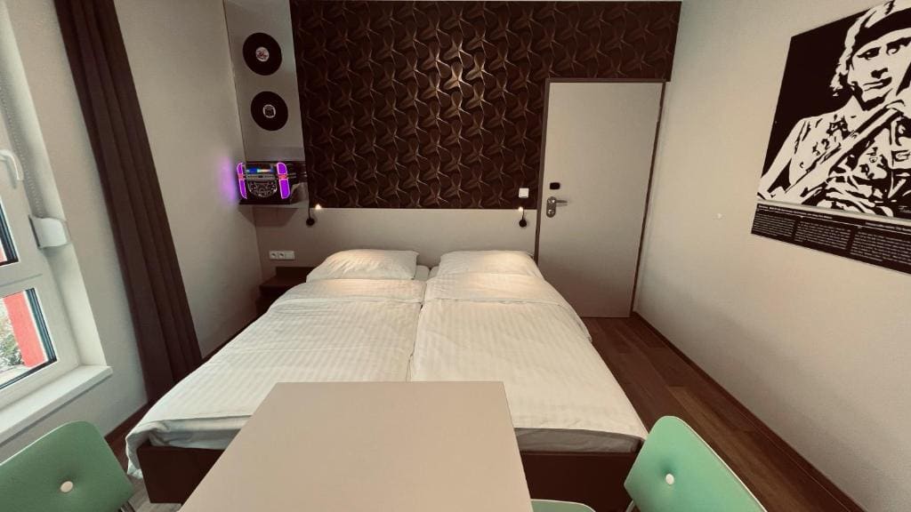 Studio room - Image 3