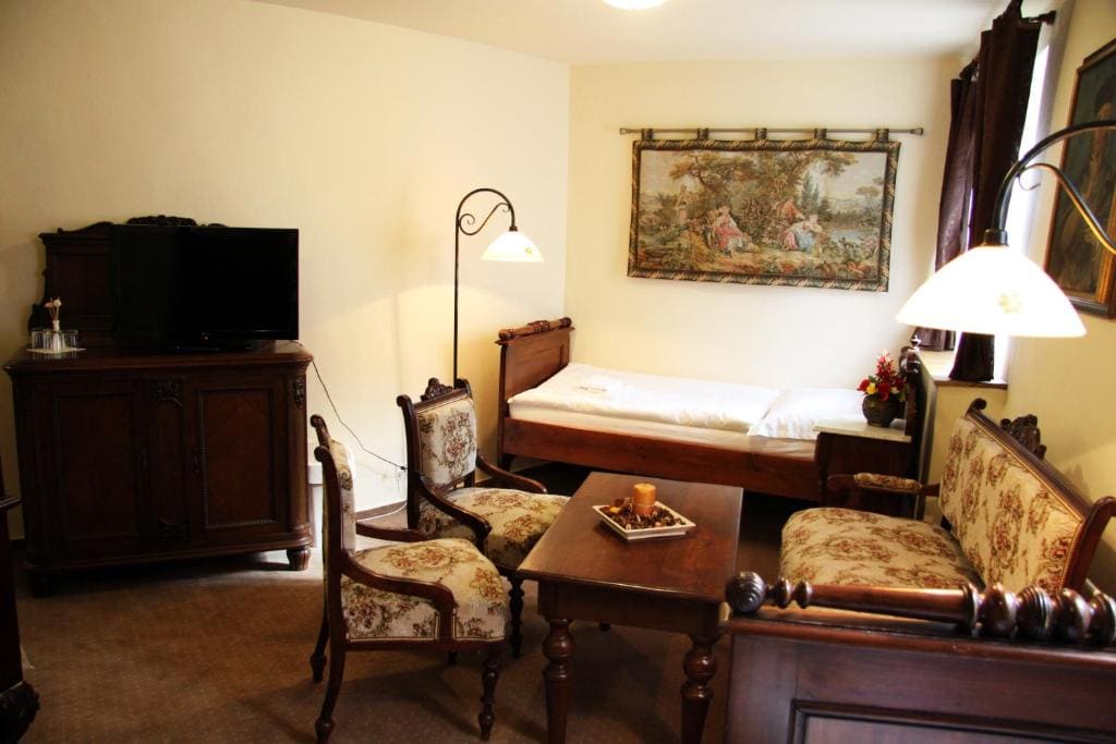 Suite room - Image 3