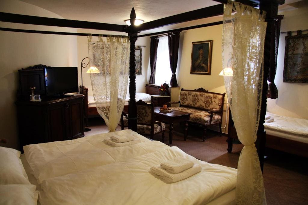 Suite room - Image 2