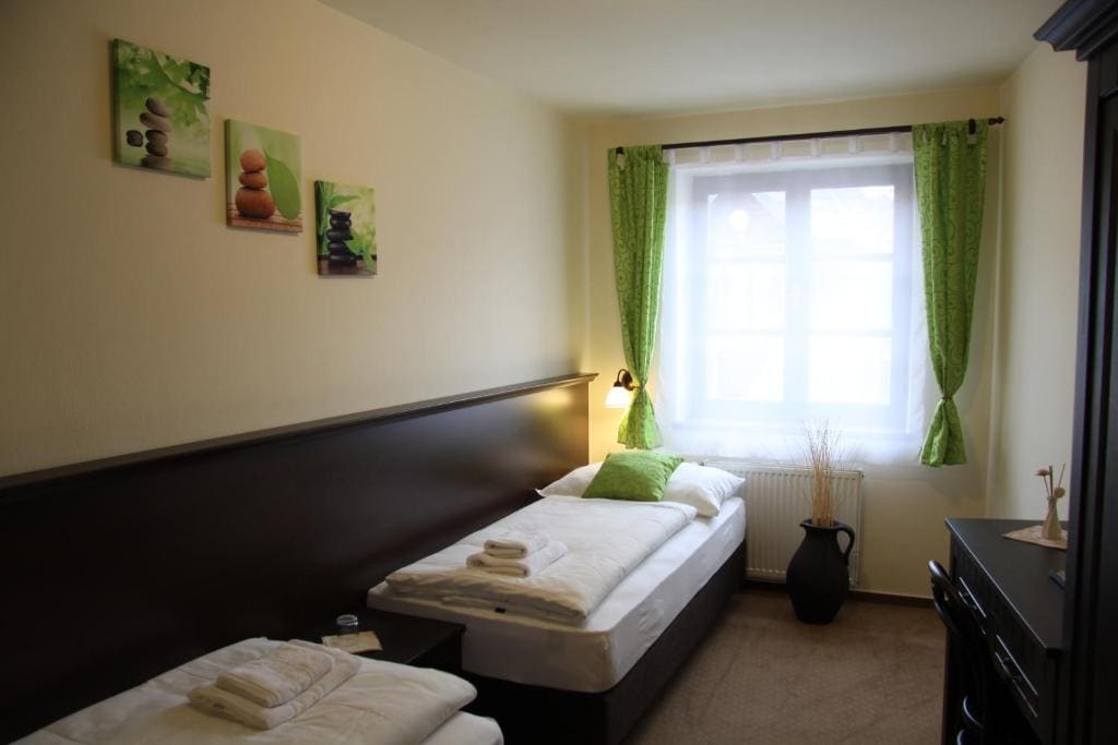Double or Twin Room room - Image 3