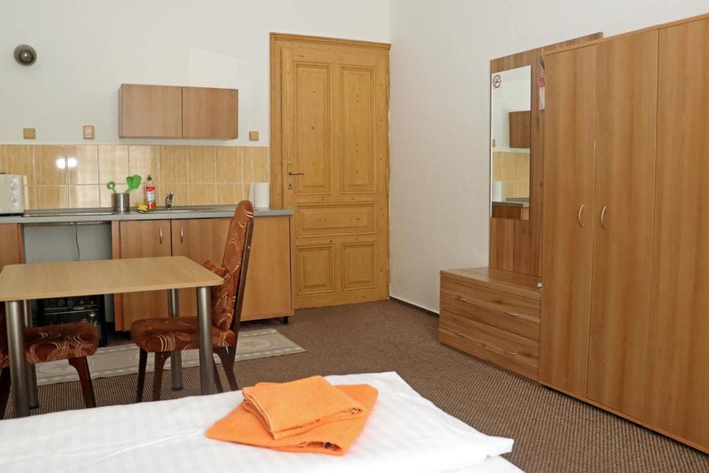 Standard Studio room - Image 2