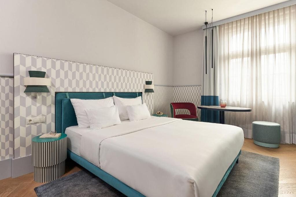 Superior Double Room room - Image 2