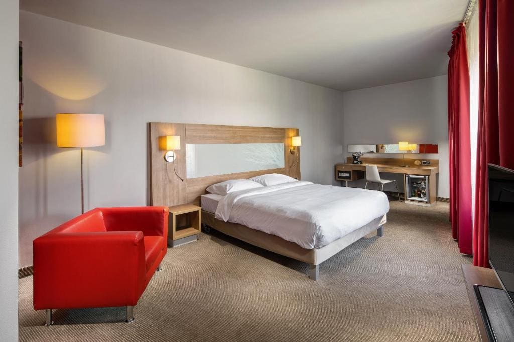 Superior Double or Twin Room with Parking room - Image 1
