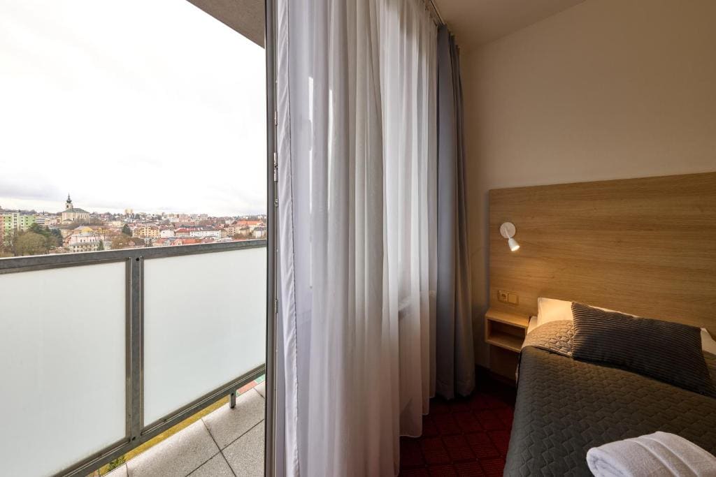 Twin Room room - Image 2