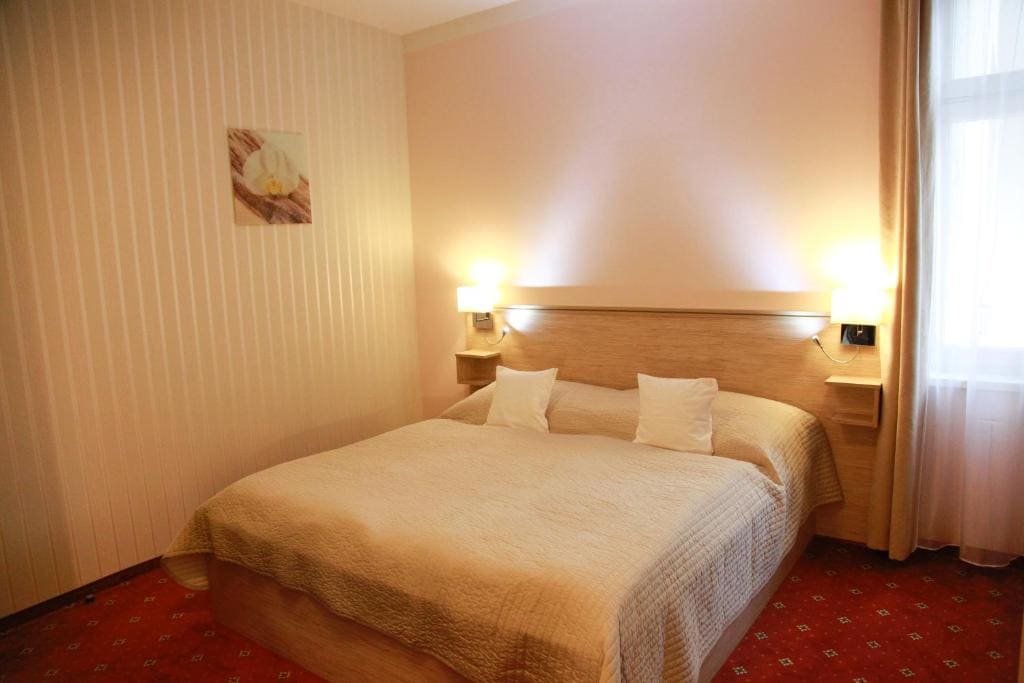 Double Room room - Image 2