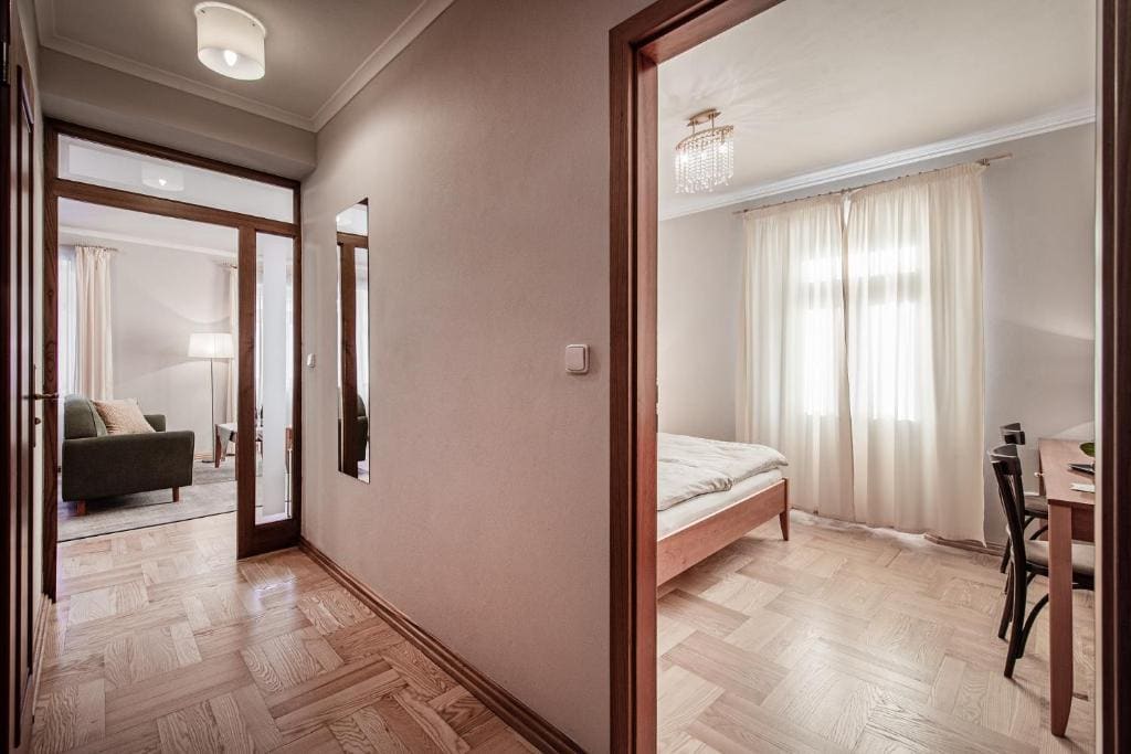 Suite room - Image 2