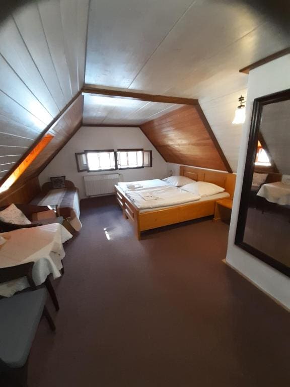 Double Room with Extra Bed room - Image 1