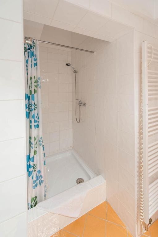 Apartment with Balcony room - Image 2