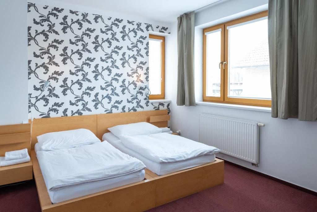 Twin Room room - Image 3
