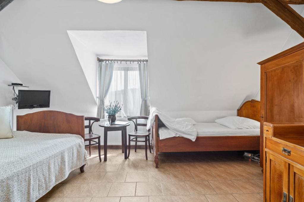Twin Room room - Image 2