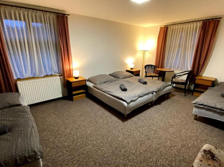 Quadruple Room room - Image 2