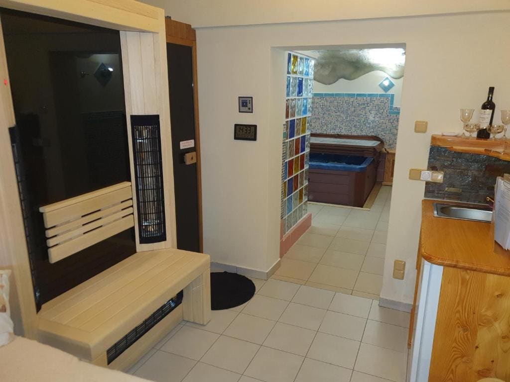 Suite with Spa Access room - Image 2