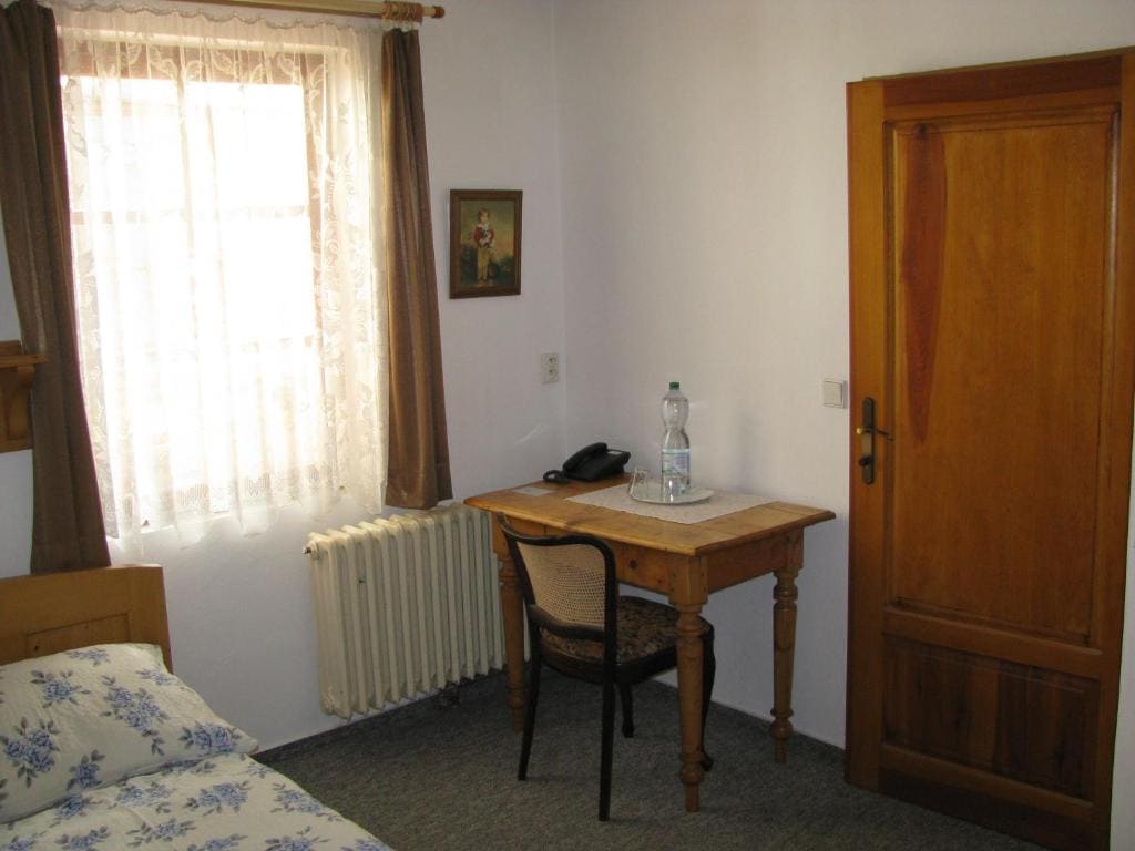 Twin Room room - Image 1