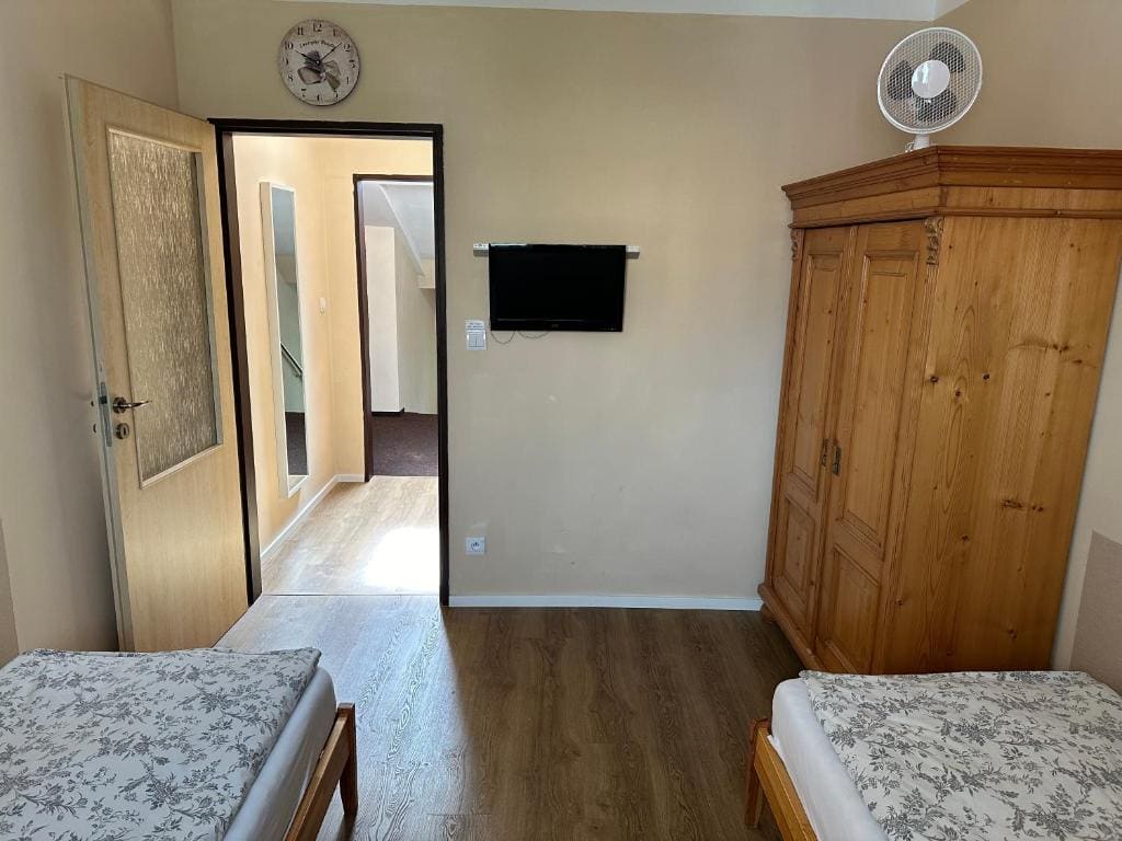 Twin Room room - Image 3