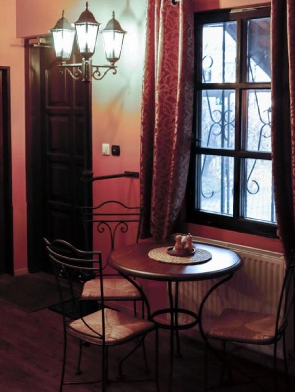 Deluxe Triple Room room - Image 3