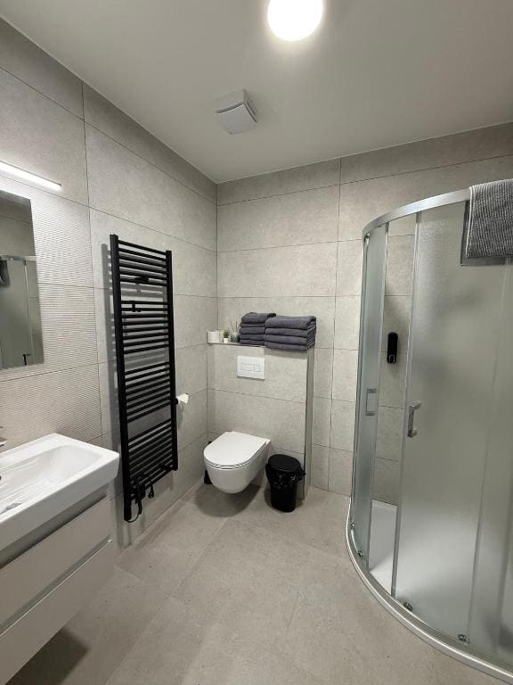Standard Quadruple Room room - Image 1