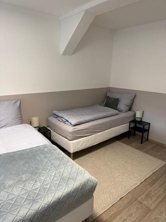 Standard Triple Room room - Image 2