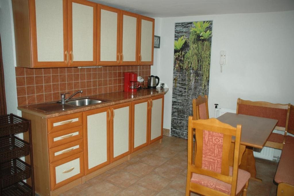 One-Bedroom Apartment room - Image 2