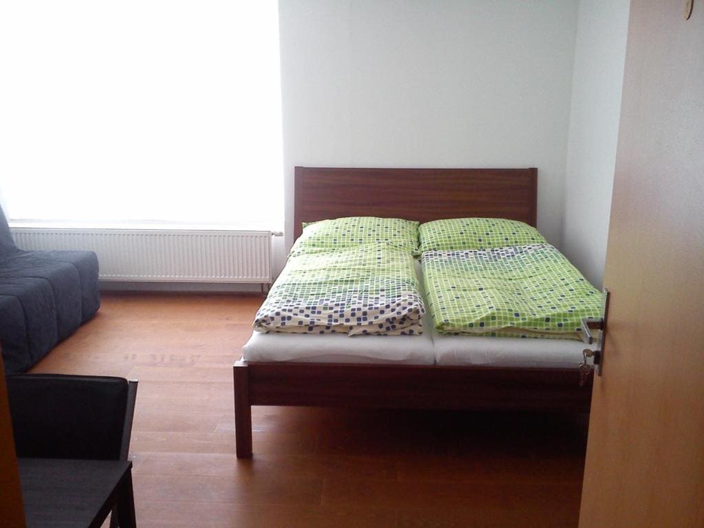 Double Room with Extra Bed room - Image 3