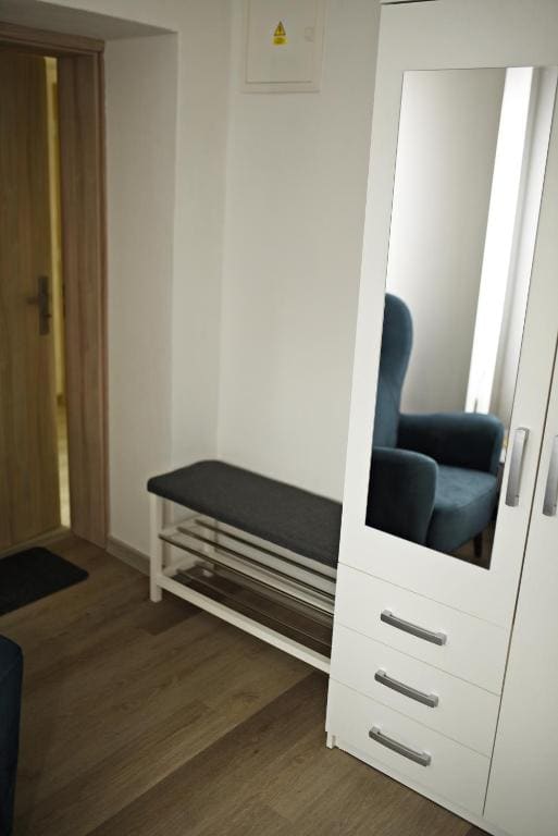 Deluxe King Suite room - Image 1