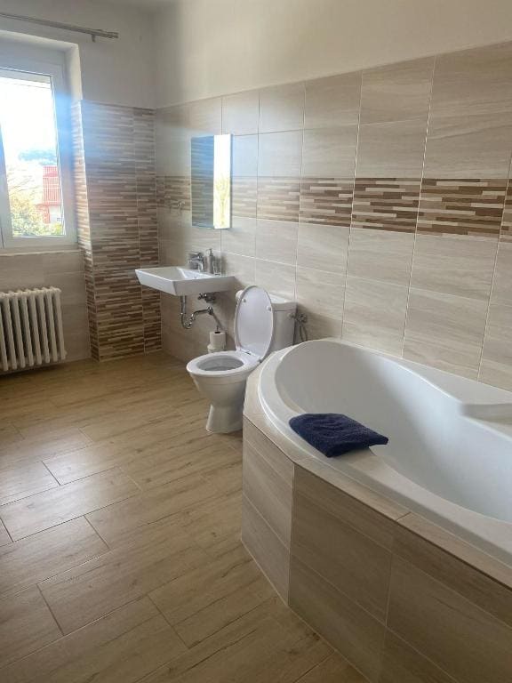 Quadruple Room room - Image 3