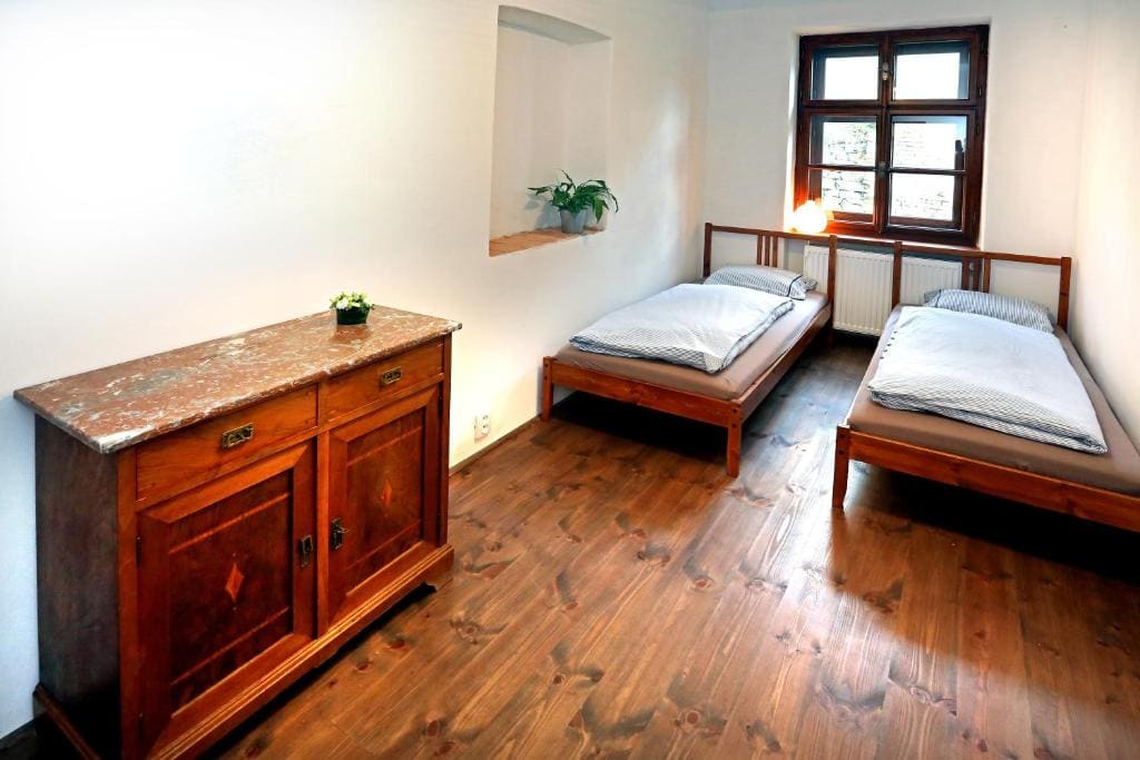 One-Bedroom Suite room - Image 1