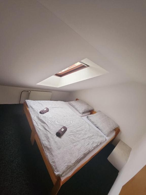 Three-Bedroom Apartment Suite room - Image 1