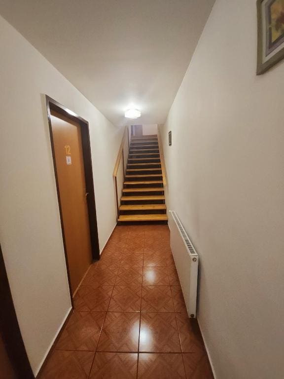 Three-Bedroom Apartment Suite room - Image 2